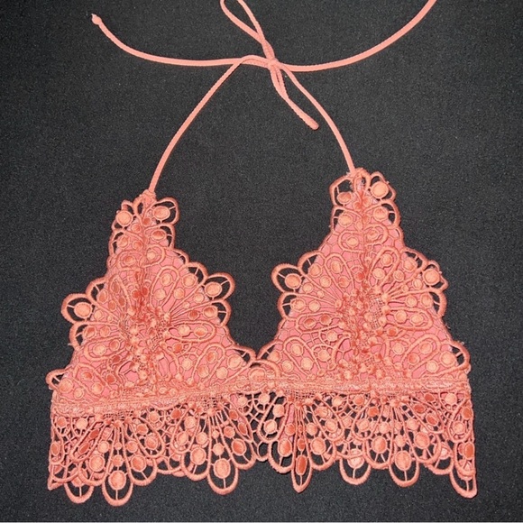 Pink top - Picture 2 of 4